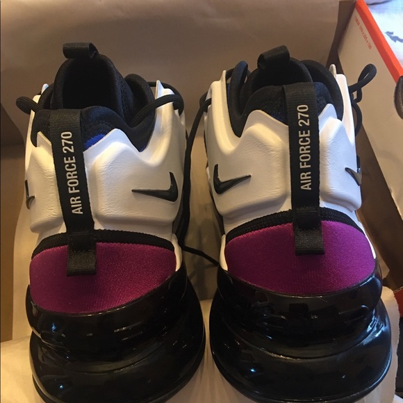 Shoes - Picture 10 of 10